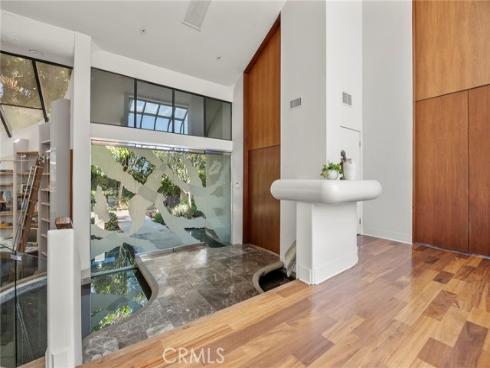 130 S Leola Way , Anaheim Hills, CA