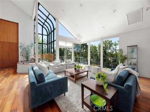 130 S Leola Way , Anaheim Hills, CA
