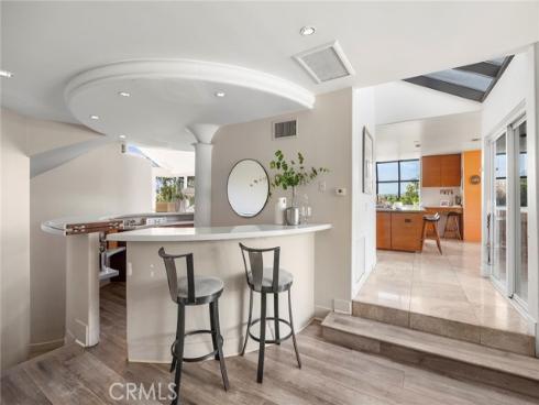 130 S Leola Way , Anaheim Hills, CA