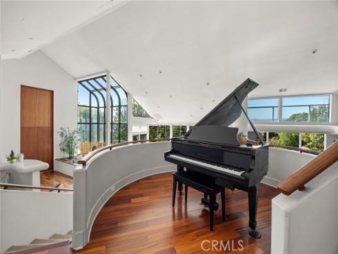 130 S Leola Way , Anaheim Hills, CA