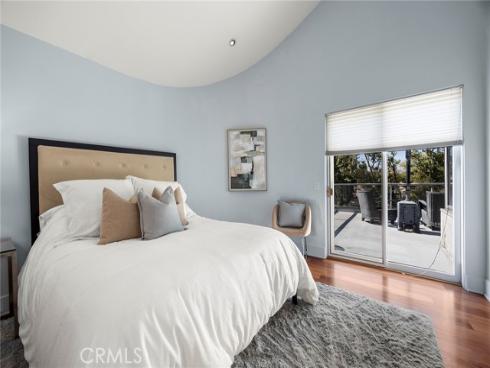 130 S Leola Way , Anaheim Hills, CA