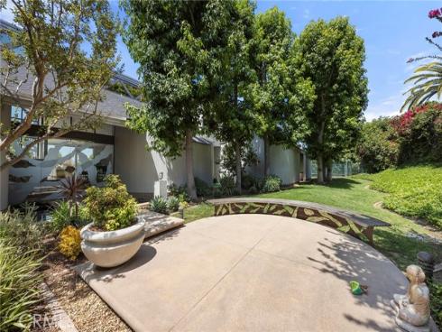 130 S Leola Way , Anaheim Hills, CA