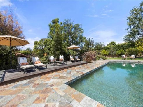 130 S Leola Way , Anaheim Hills, CA