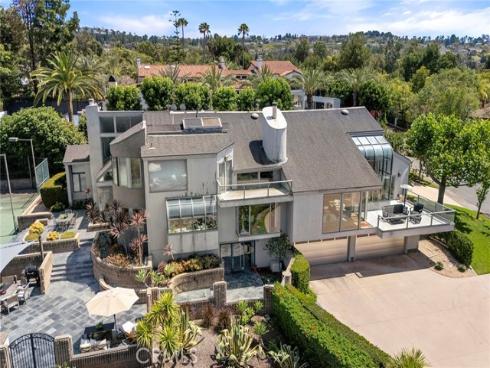 130 S Leola Way , Anaheim Hills, CA