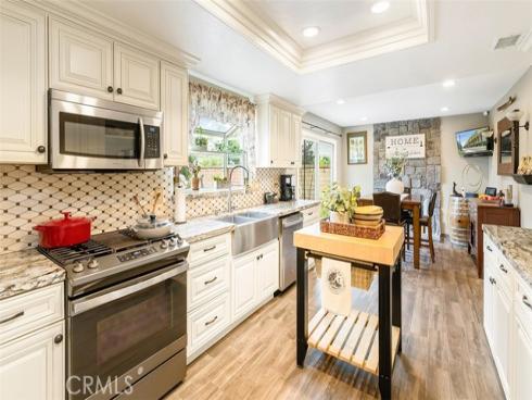 280 S Brookside Court, Anaheim Hills, CA