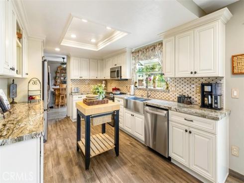 280 S Brookside Court, Anaheim Hills, CA