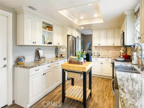 280 S Brookside Court, Anaheim Hills, CA