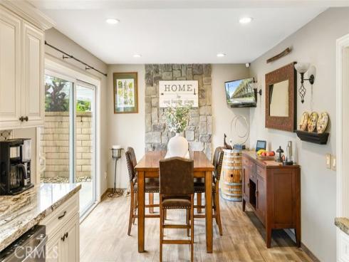 280 S Brookside Court, Anaheim Hills, CA