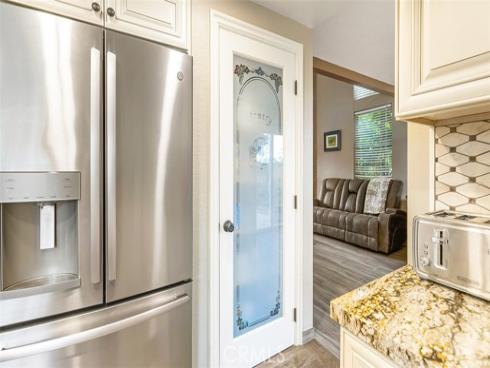 280 S Brookside Court, Anaheim Hills, CA