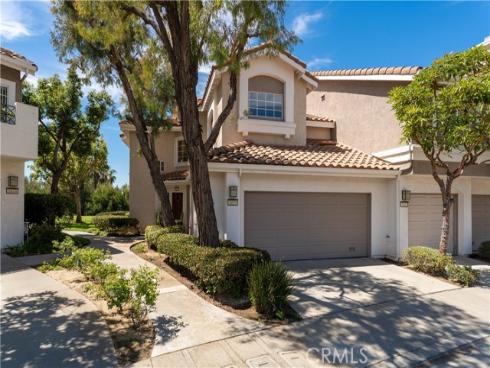 1029 S Dewcrest  , Anaheim Hills, CA