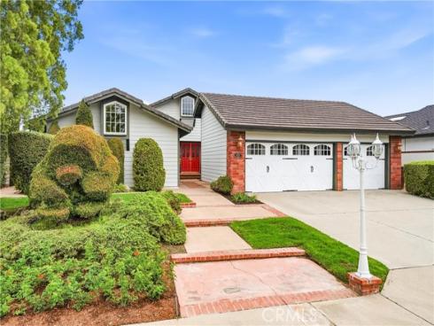 858 S Bluebird Circle  , Anaheim Hills, CA