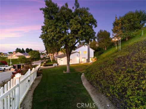 4370 E Lamp Post   Way, Anaheim Hills, CA