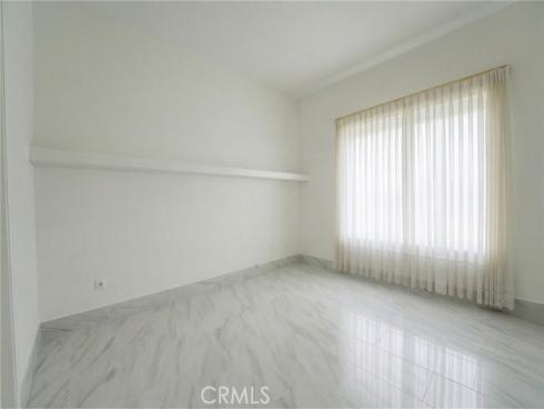 518 S Laureltree , Anaheim Hills, CA