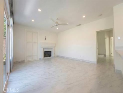 518 S Laureltree , Anaheim Hills, CA