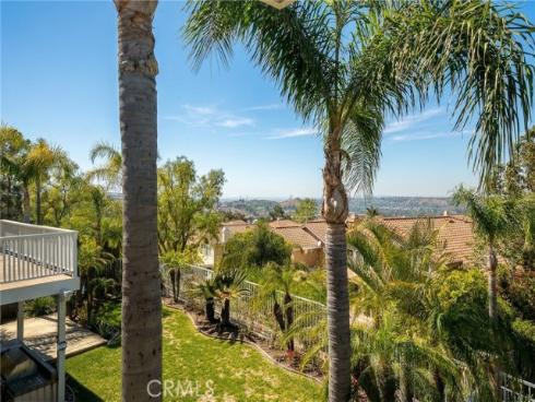 518 S Laureltree , Anaheim Hills, CA