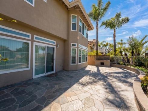 518 S Laureltree , Anaheim Hills, CA