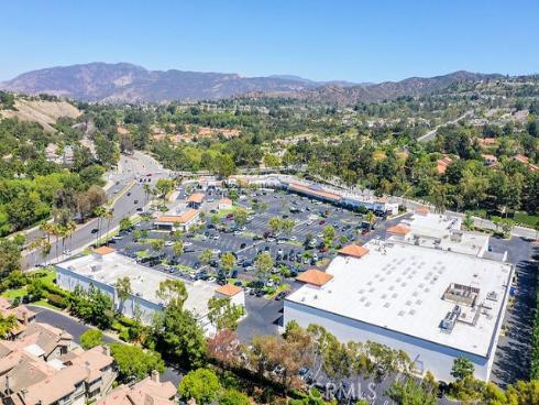 8123 E Oak Ridge Cir , Anaheim Hills, CA