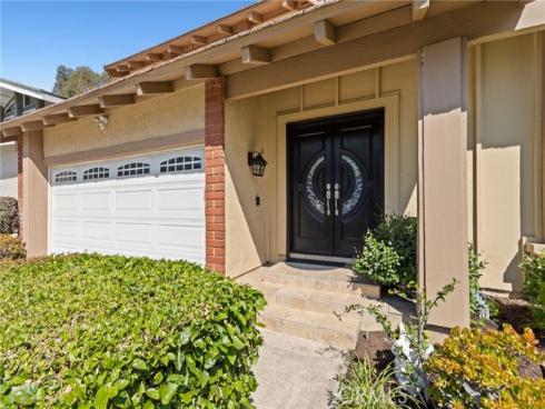 6573 E North View Drive, Anaheim Hills, CA