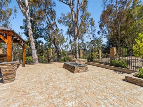 6573 E North View Drive, Anaheim Hills, CA