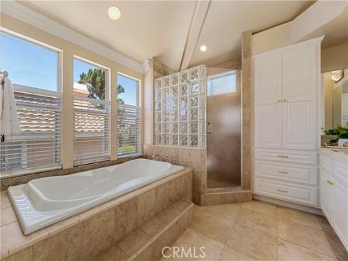970 S Barton Court, Anaheim Hills, CA