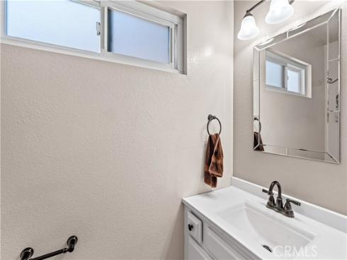 8471 E Donnybrook Cir , Anaheim Hills, CA