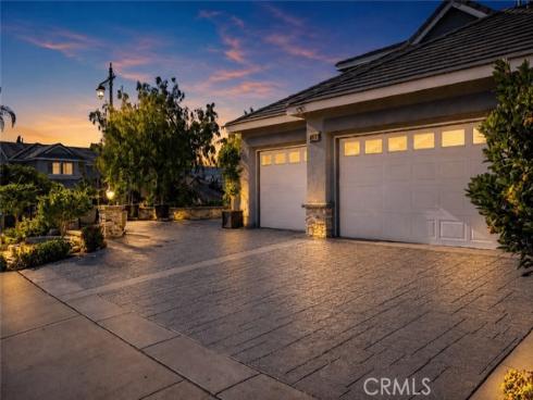 8805 E Crestview , Anaheim Hills, CA