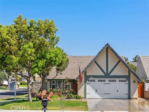 7831 E. Samantha Circle