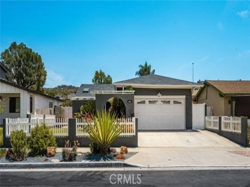 4154 E Fauna Avenue, Anaheim Hills, CA