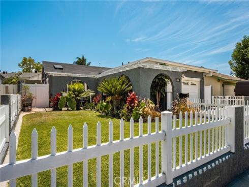 4154 E Fauna Avenue, Anaheim Hills, CA