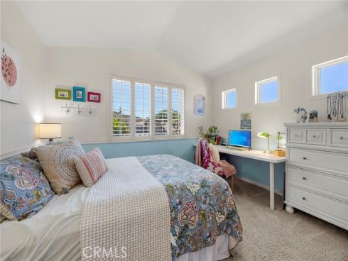 984 S Creekview , Anaheim Hills, CA