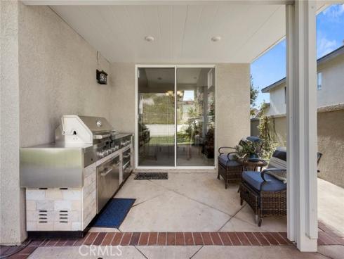 984 S Creekview , Anaheim Hills, CA