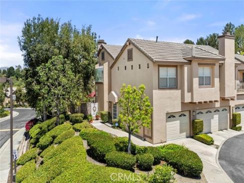 1382 S Country Glen Way , Anaheim Hills, CA