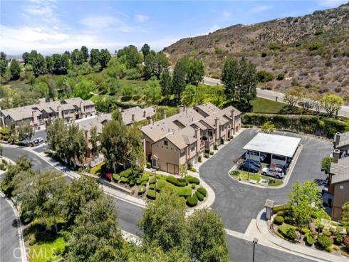 1382 S Country Glen Way , Anaheim Hills, CA