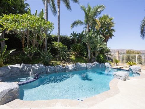 8505 E Meadowridge , Anaheim Hills, CA