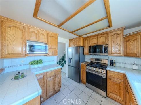 137 N Wade  , Anaheim Hills, CA
