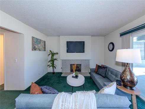 137 N Wade  , Anaheim Hills, CA