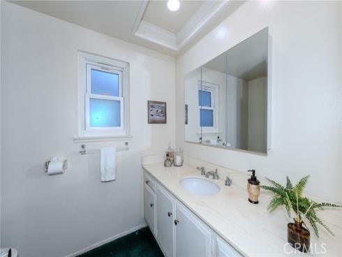 137 N Wade  , Anaheim Hills, CA