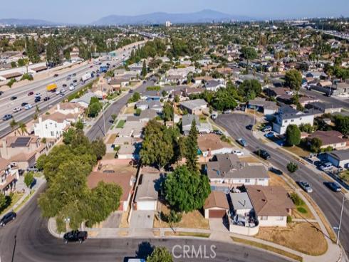 2540 W Picadilly Way, Anaheim, CA