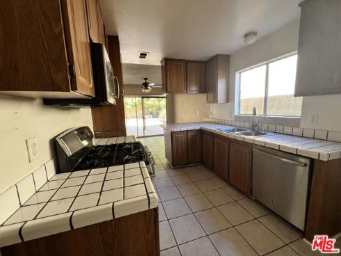 2513 W Fulcrum   Place, Anaheim, CA