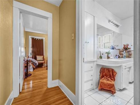 833 S Lemon Street, Anaheim, CA