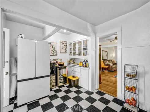 833 S Lemon Street, Anaheim, CA