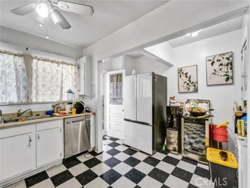833 S Lemon Street, Anaheim, CA