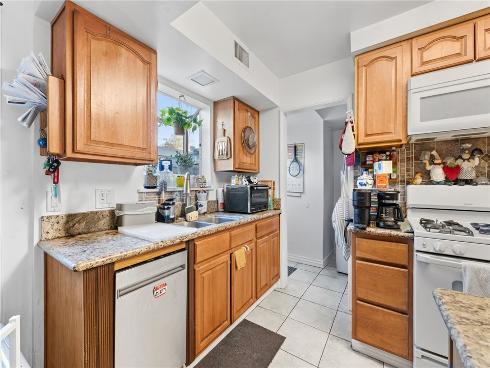 1800 W Gramercy 33 , Anaheim, CA