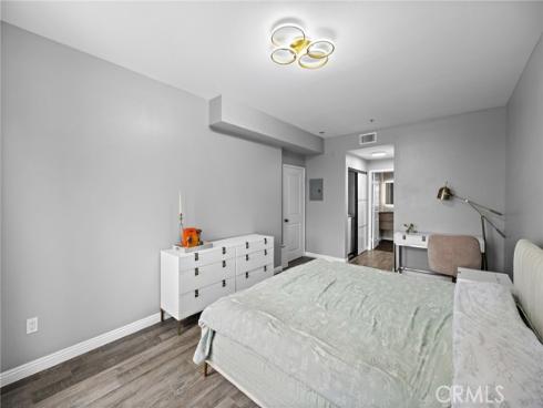 1801 E Katella 4005 , Anaheim, CA