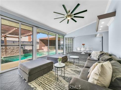 645 S. Trident Street