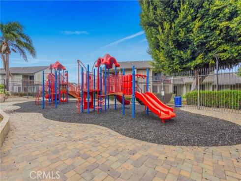 1381 S Walnut 2105 , Anaheim, CA