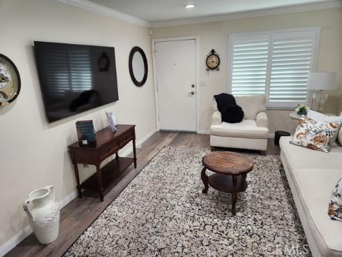 2697 W Parkside Lane , Anaheim, CA