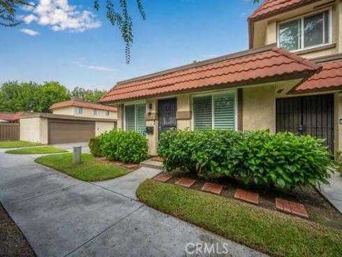 2697 W Parkside Lane , Anaheim, CA