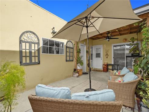 1795 W Glenoaks Avenue, Anaheim, CA