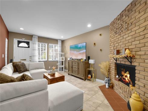 1795 W Glenoaks Avenue, Anaheim, CA